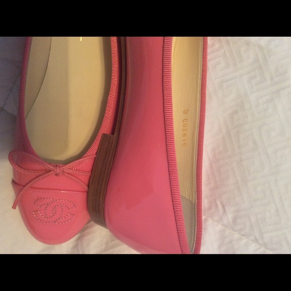Chanel Patent Ballet Flats SALE LOWEST - Picture 4 of 8